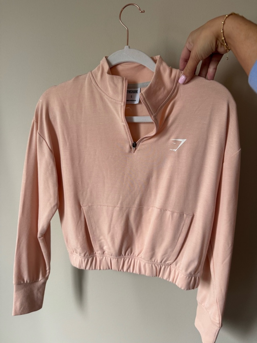 Gymshark Women's Pink Half-Zip Cropped Pullover Size small